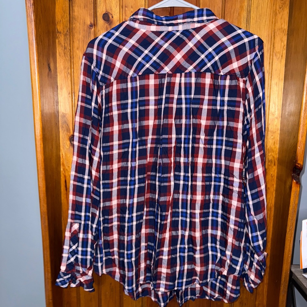 Torrid‎ Women's Plaid Button Down Long Sleeve Shirt Red White Blue Size 2X - Picture 4 of 6